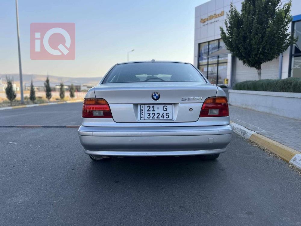 BMW 5-Series